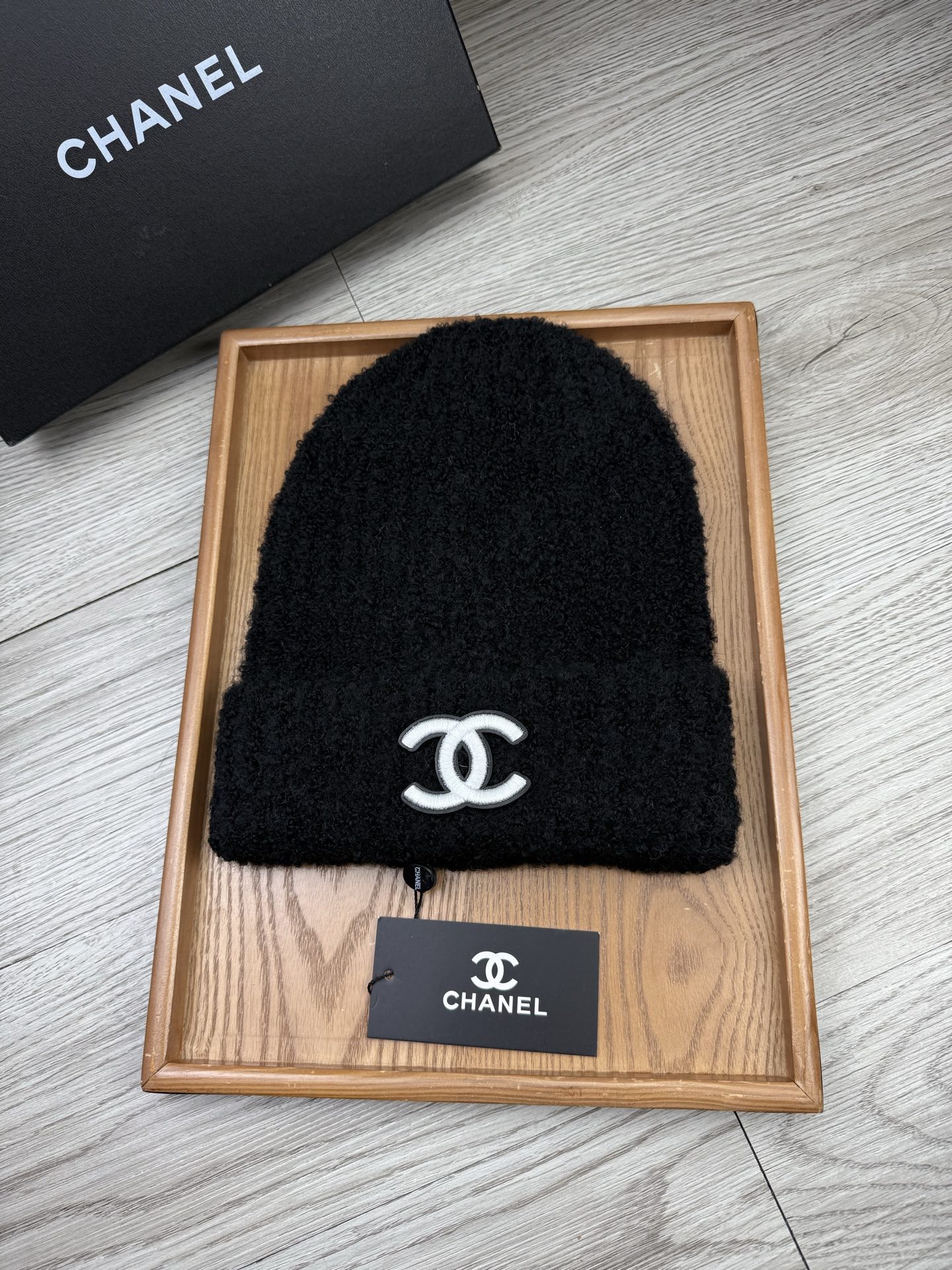 。C家。福利！【细毛线针织单帽】新款上架，特别实惠的一个系列帽子，面料：细毛线。密度紧致！毛线针织面料手