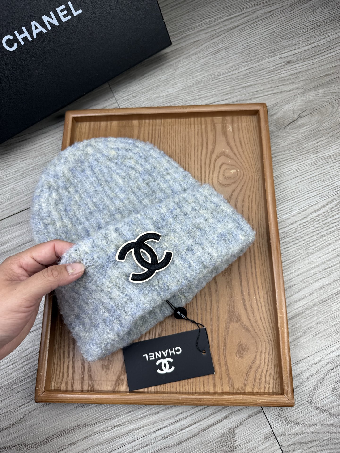 。C家。福利！【细毛线针织单帽】新款上架，特别实惠的一个系列帽子，面料：细毛线。密度紧致！毛线针织面料手