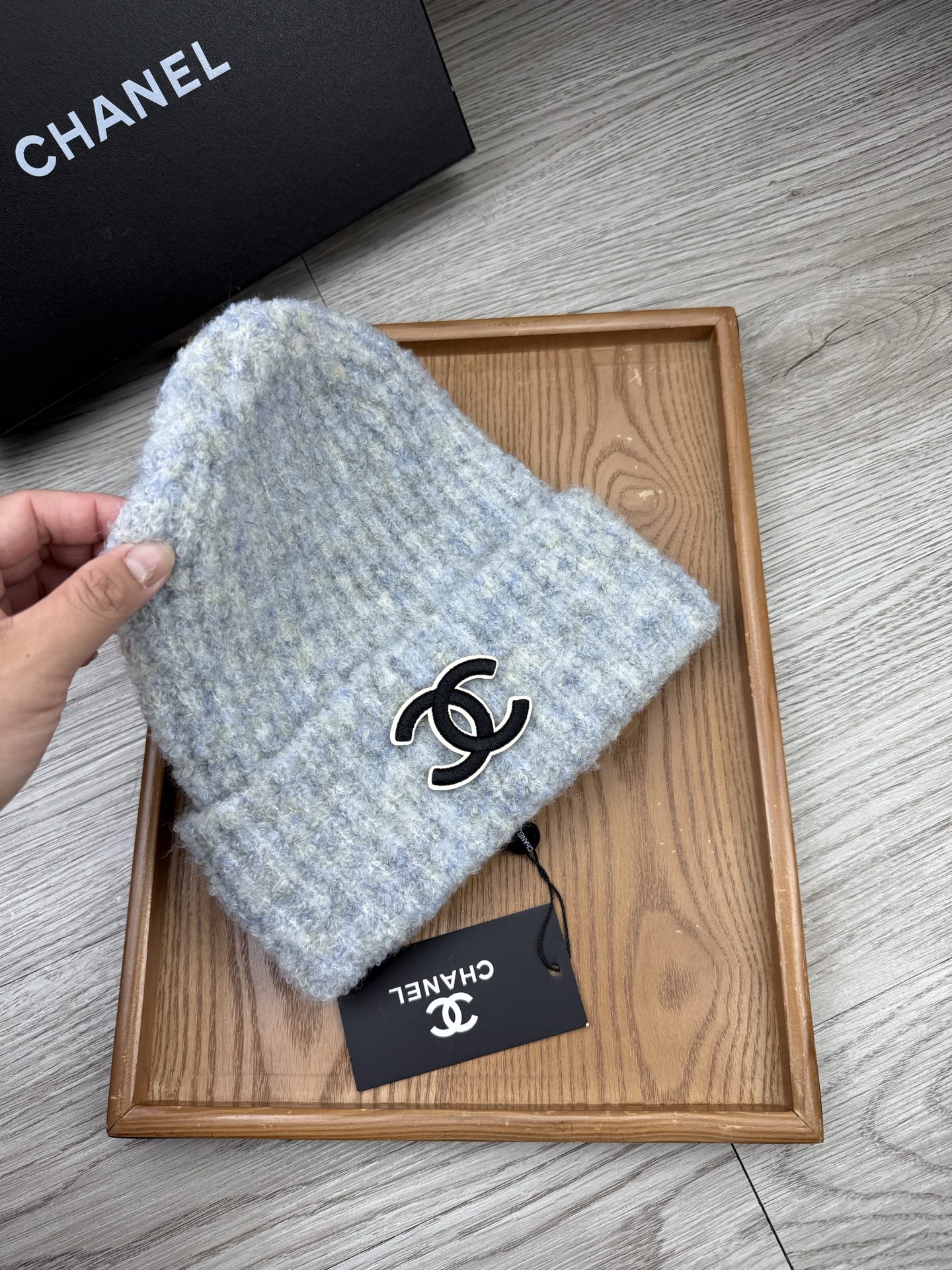 。C家。福利！【细毛线针织单帽】新款上架，特别实惠的一个系列帽子，面料：细毛线。密度紧致！毛线针织面料手