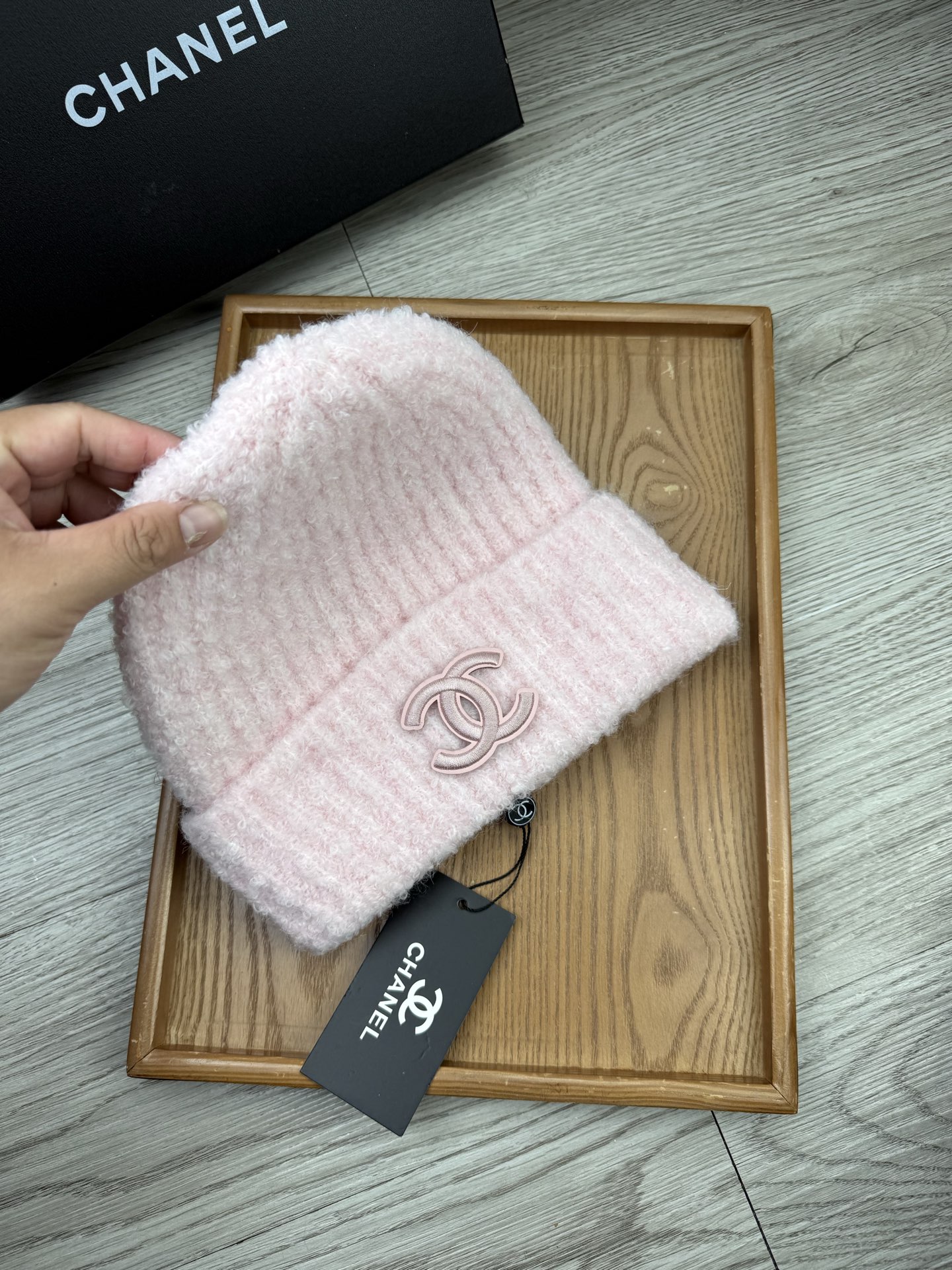 。C家。福利！【细毛线针织单帽】新款上架，特别实惠的一个系列帽子，面料：细毛线。密度紧致！毛线针织面料手