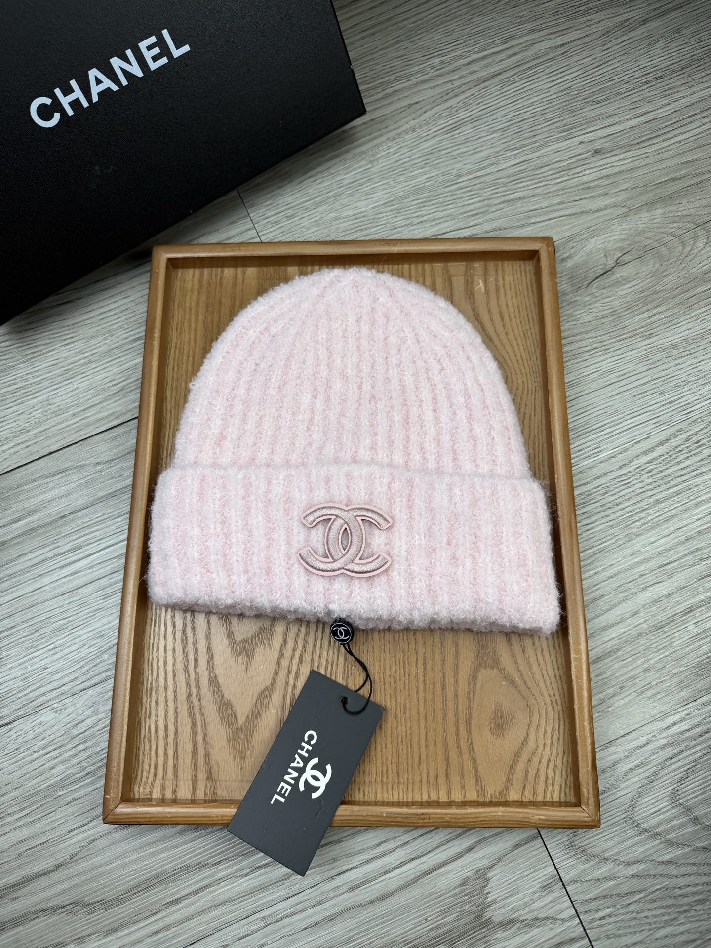 。C家。福利！【细毛线针织单帽】新款上架，特别实惠的一个系列帽子，面料：细毛线。密度紧致！毛线针织面料手