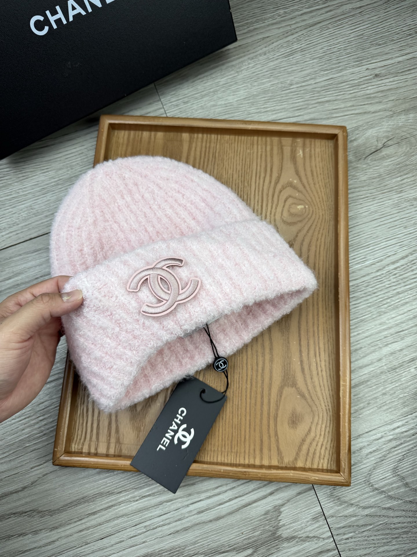 。C家。福利！【细毛线针织单帽】新款上架，特别实惠的一个系列帽子，面料：细毛线。密度紧致！毛线针织面料手