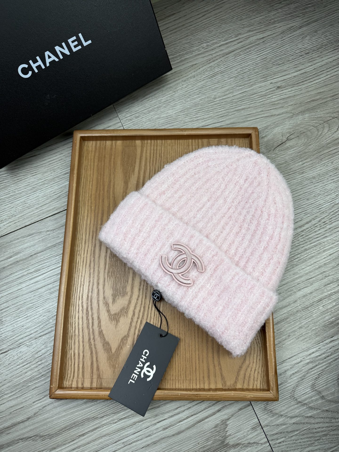 。C家。福利！【细毛线针织单帽】新款上架，特别实惠的一个系列帽子，面料：细毛线。密度紧致！毛线针织面料手