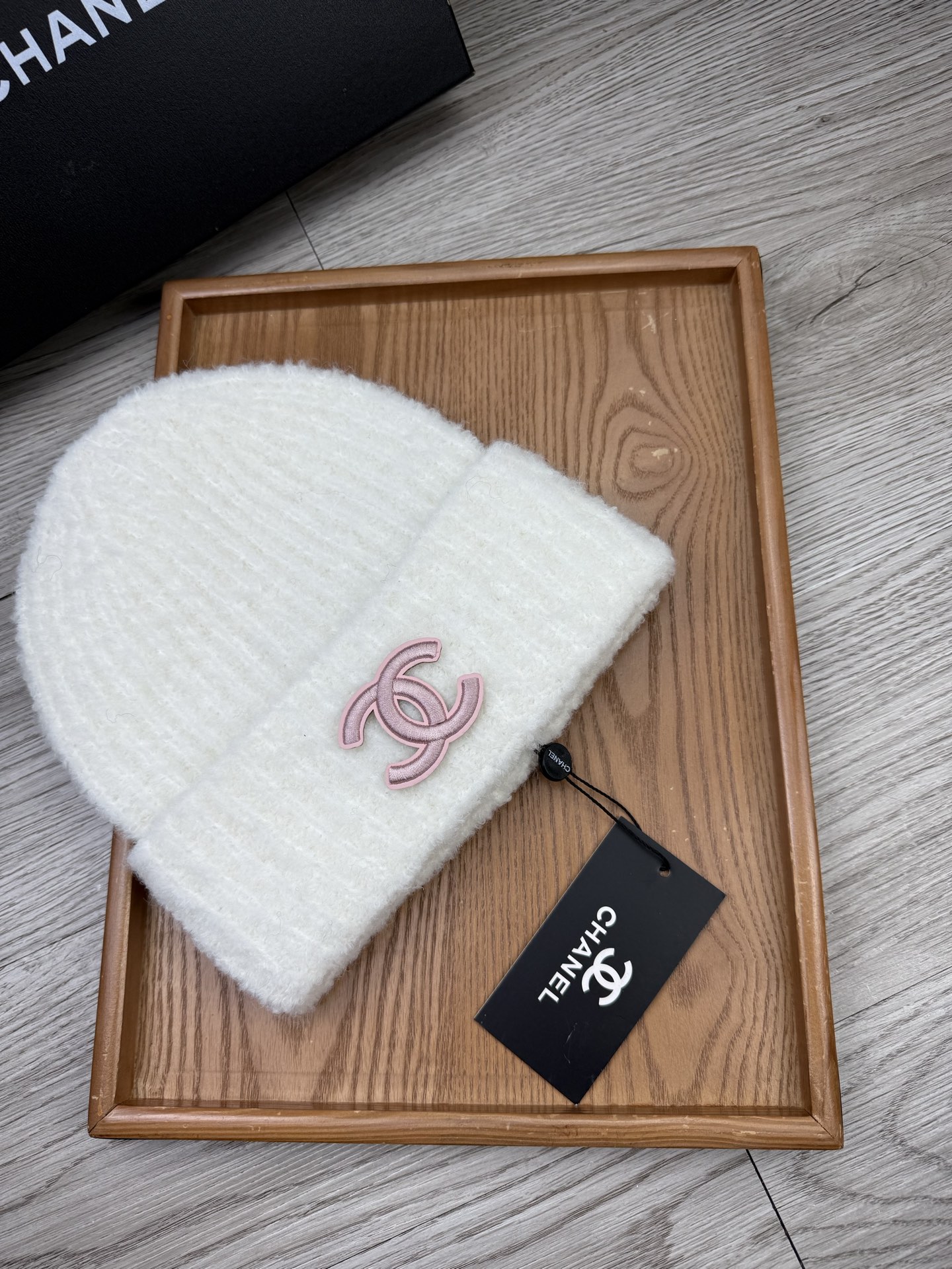 。C家。福利！【细毛线针织单帽】新款上架，特别实惠的一个系列帽子，面料：细毛线。密度紧致！毛线针织面料手