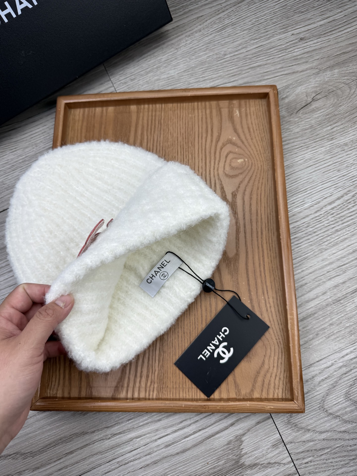 。C家。福利！【细毛线针织单帽】新款上架，特别实惠的一个系列帽子，面料：细毛线。密度紧致！毛线针织面料手