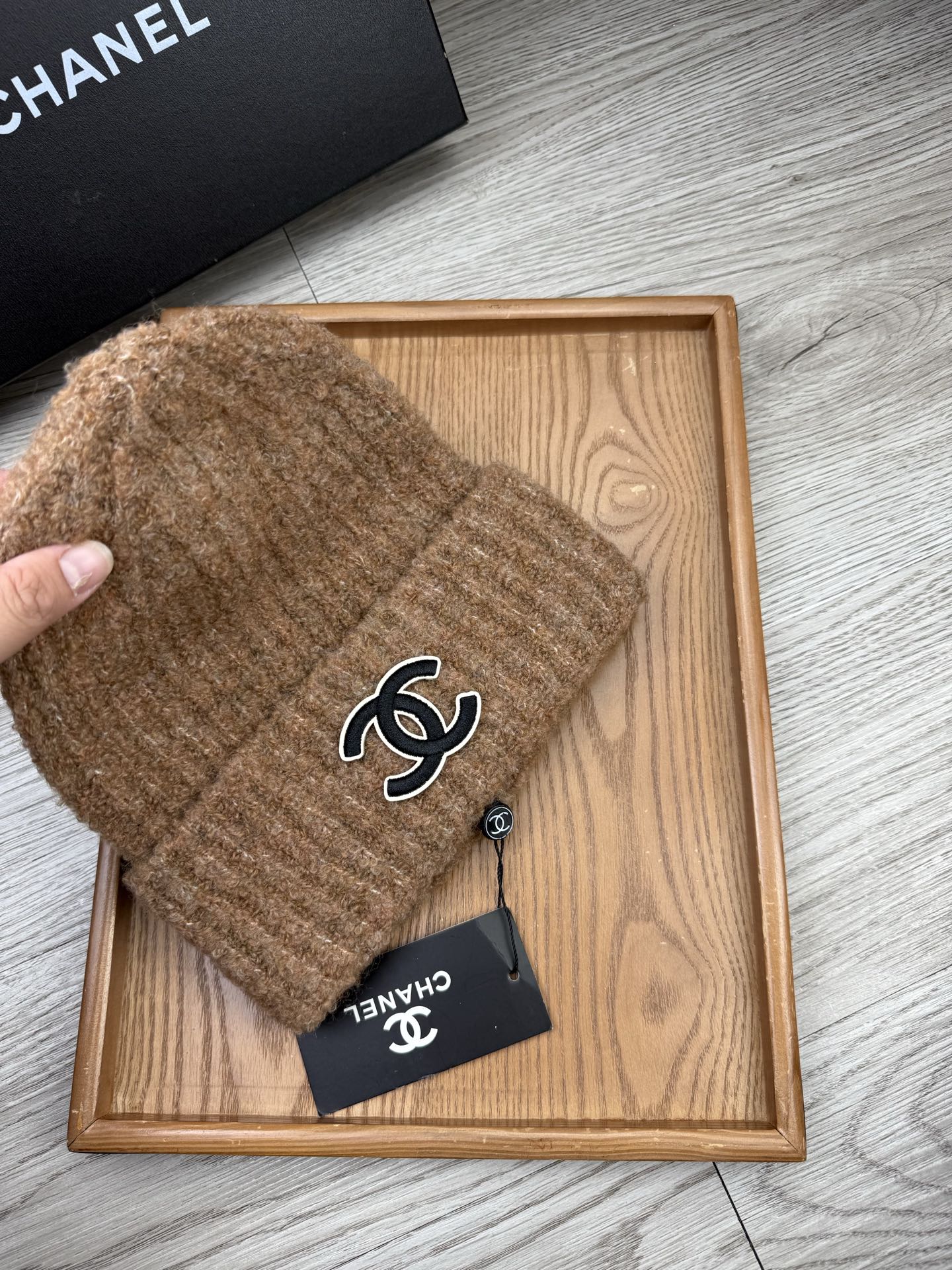 。C家。福利！【细毛线针织单帽】新款上架，特别实惠的一个系列帽子，面料：细毛线。密度紧致！毛线针织面料手