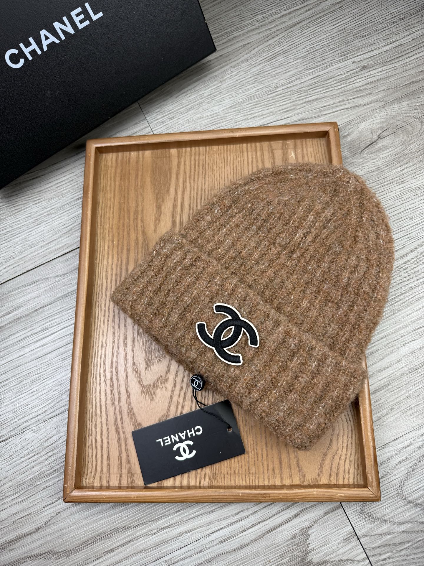 。C家。福利！【细毛线针织单帽】新款上架，特别实惠的一个系列帽子，面料：细毛线。密度紧致！毛线针织面料手