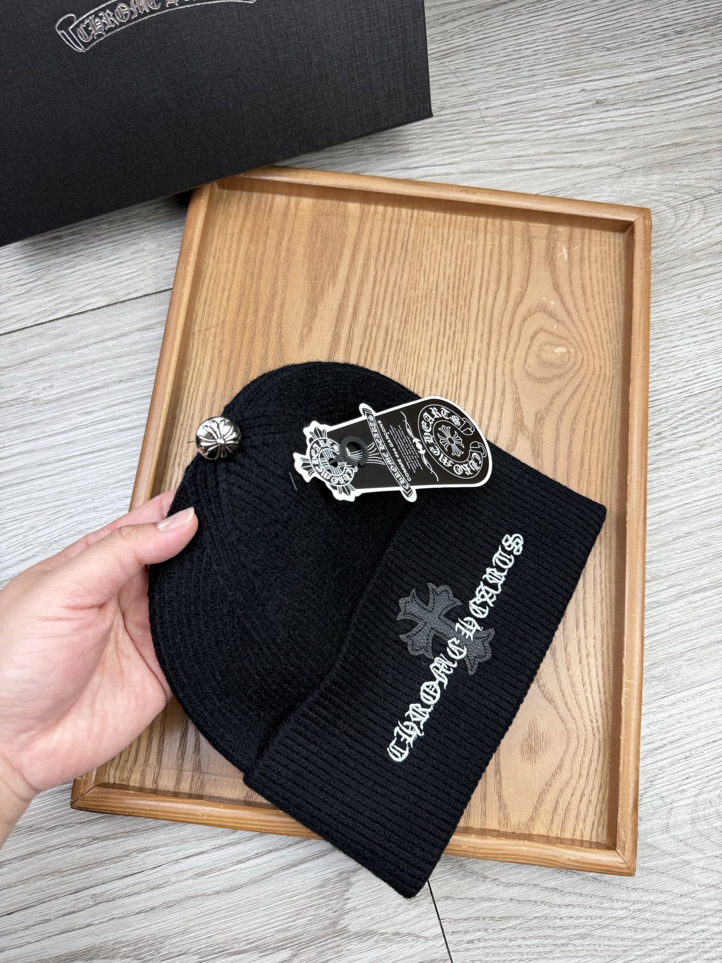 。克罗心。福利！【细毛线针织单帽】新款上架，特别实惠的一个系列帽子，面料：细毛线。密度紧致！毛线针织面料