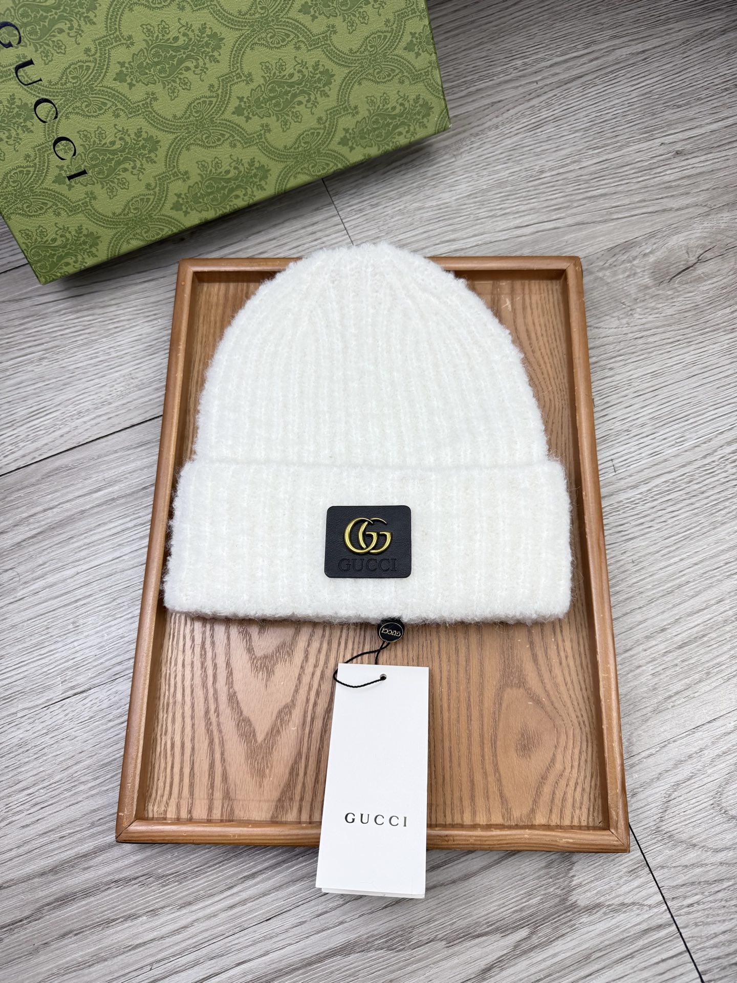 。G家。福利！【细毛线针织单帽】新款上架，特别实惠的一个系列帽子，面料：细毛线。密度紧致！毛线针织面料手