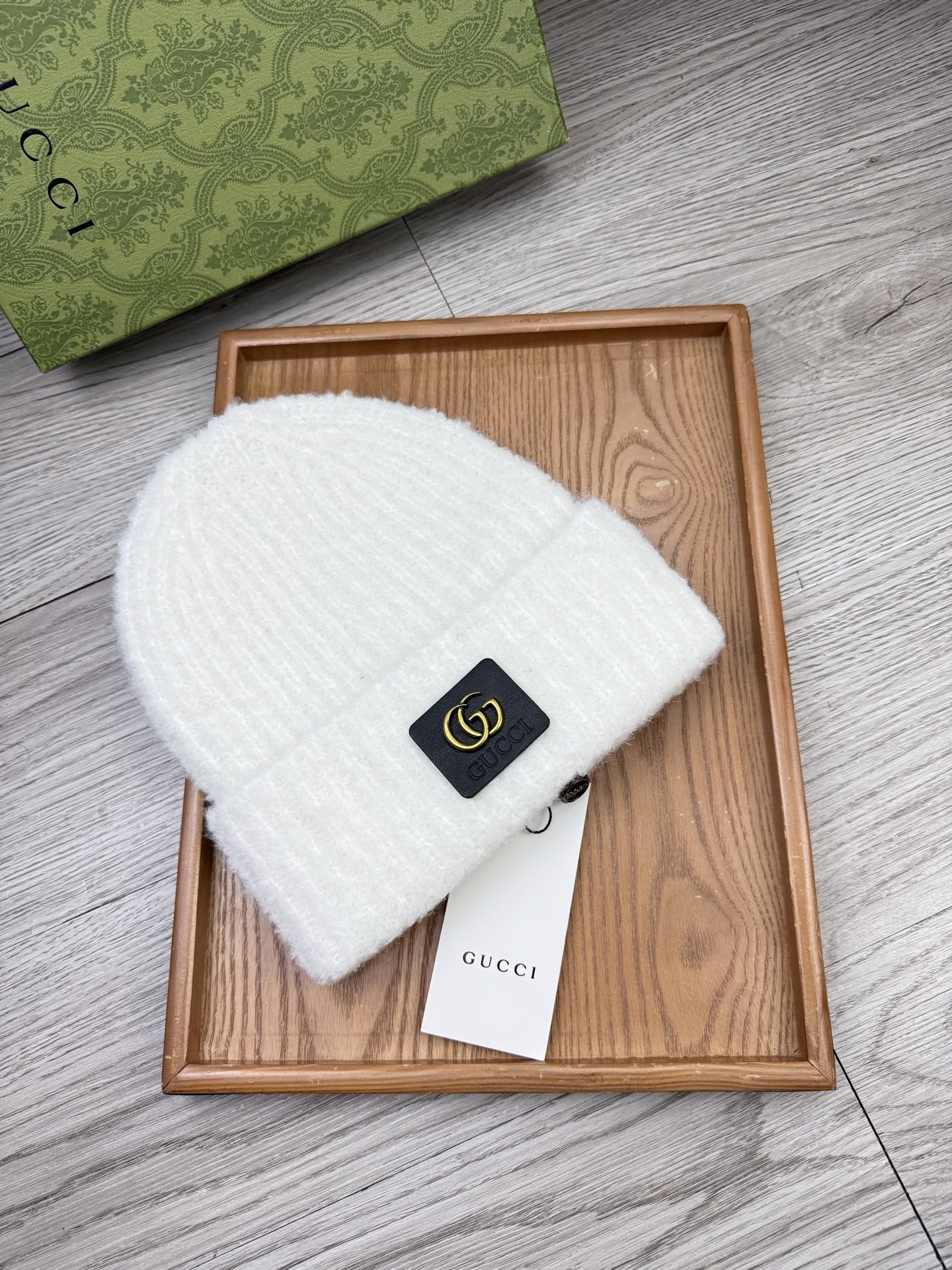 。G家。福利！【细毛线针织单帽】新款上架，特别实惠的一个系列帽子，面料：细毛线。密度紧致！毛线针织面料手