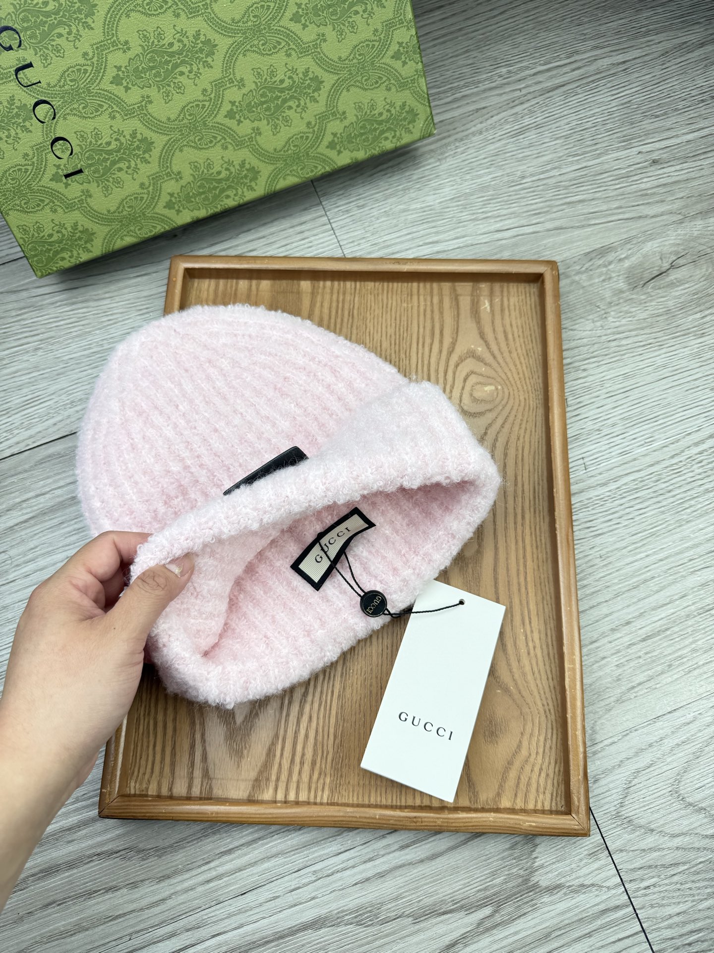 。G家。福利！【细毛线针织单帽】新款上架，特别实惠的一个系列帽子，面料：细毛线。密度紧致！毛线针织面料手