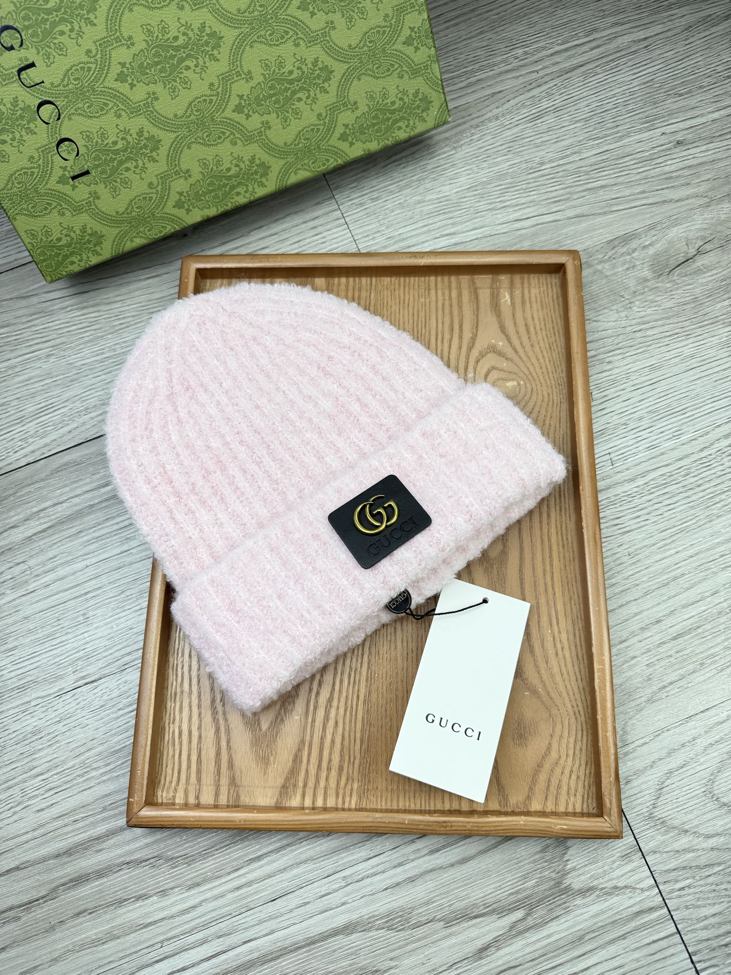 。G家。福利！【细毛线针织单帽】新款上架，特别实惠的一个系列帽子，面料：细毛线。密度紧致！毛线针织面料手