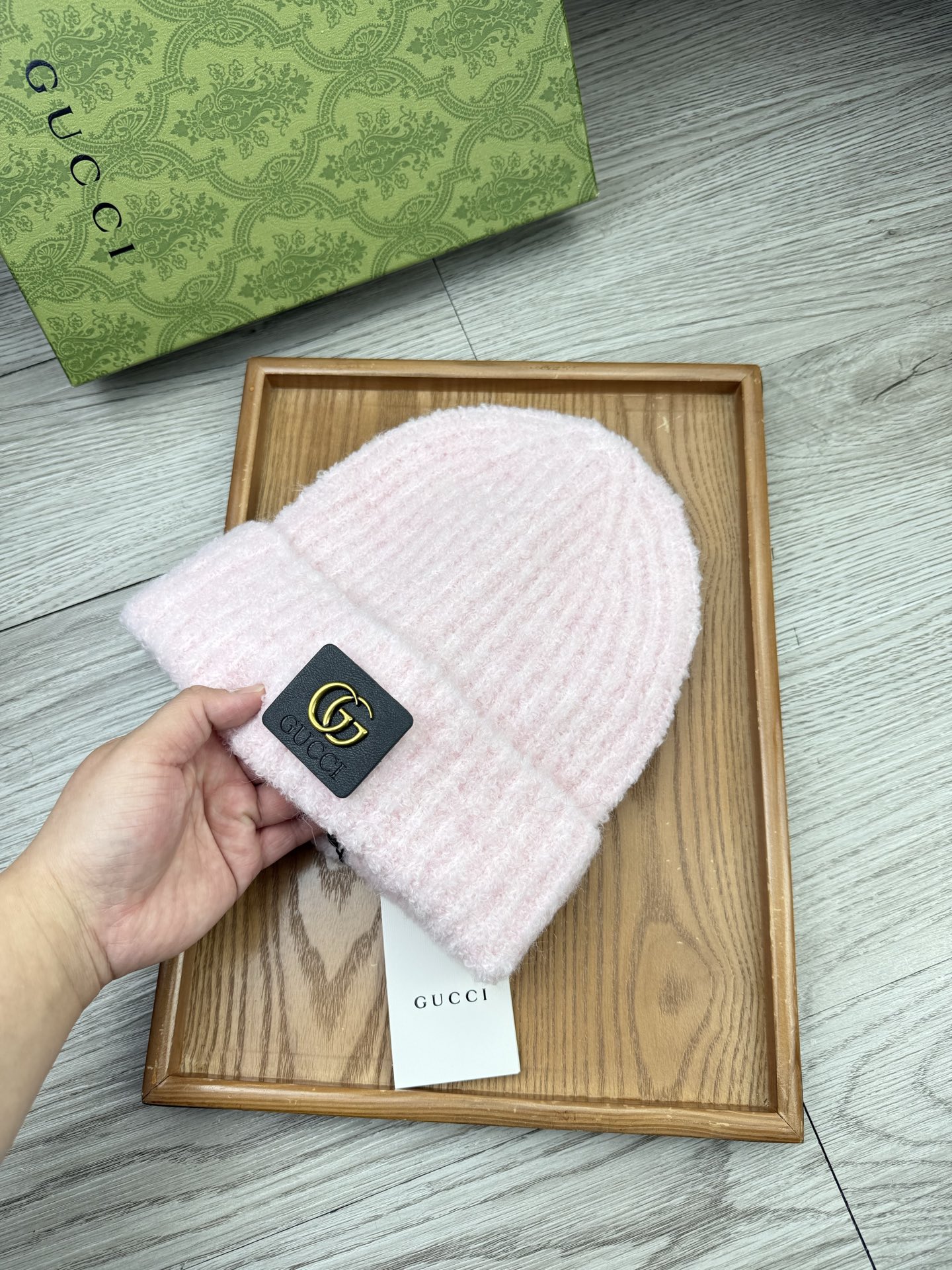 。G家。福利！【细毛线针织单帽】新款上架，特别实惠的一个系列帽子，面料：细毛线。密度紧致！毛线针织面料手