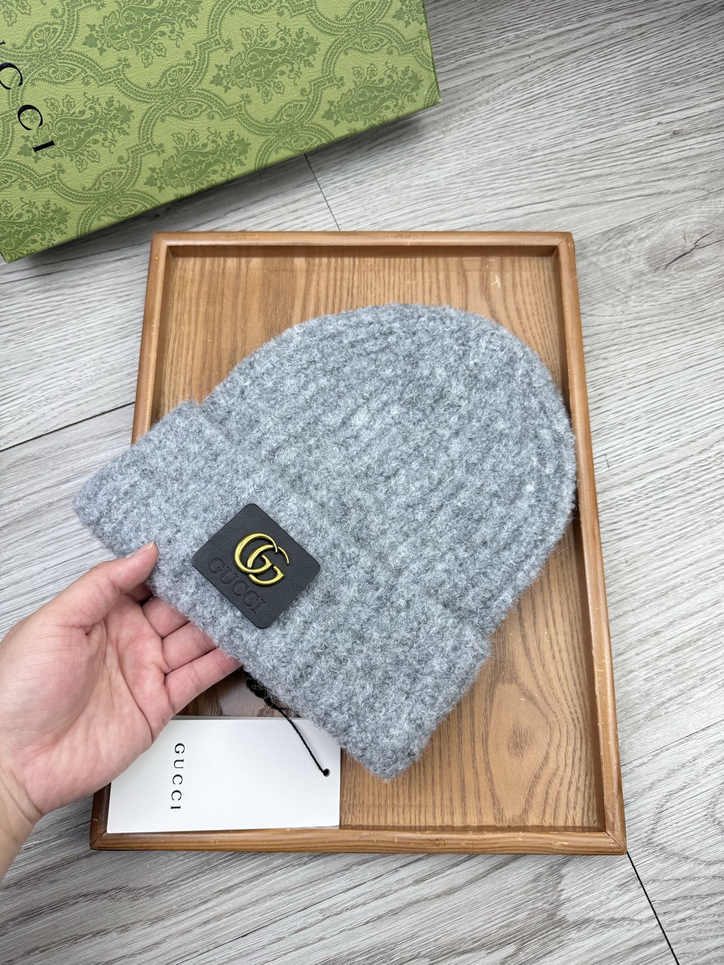 。G家。福利！【细毛线针织单帽】新款上架，特别实惠的一个系列帽子，面料：细毛线。密度紧致！毛线针织面料手