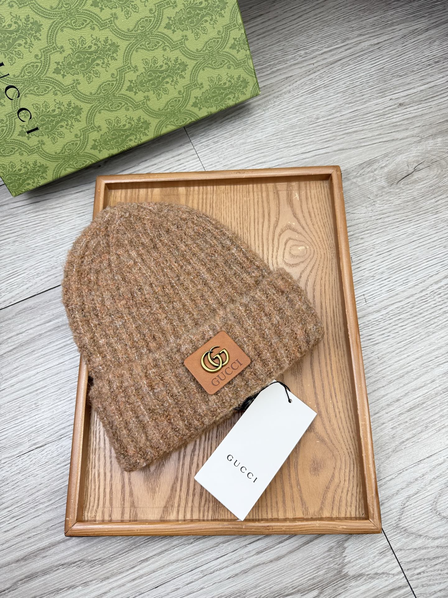 。G家。福利！【细毛线针织单帽】新款上架，特别实惠的一个系列帽子，面料：细毛线。密度紧致！毛线针织面料手