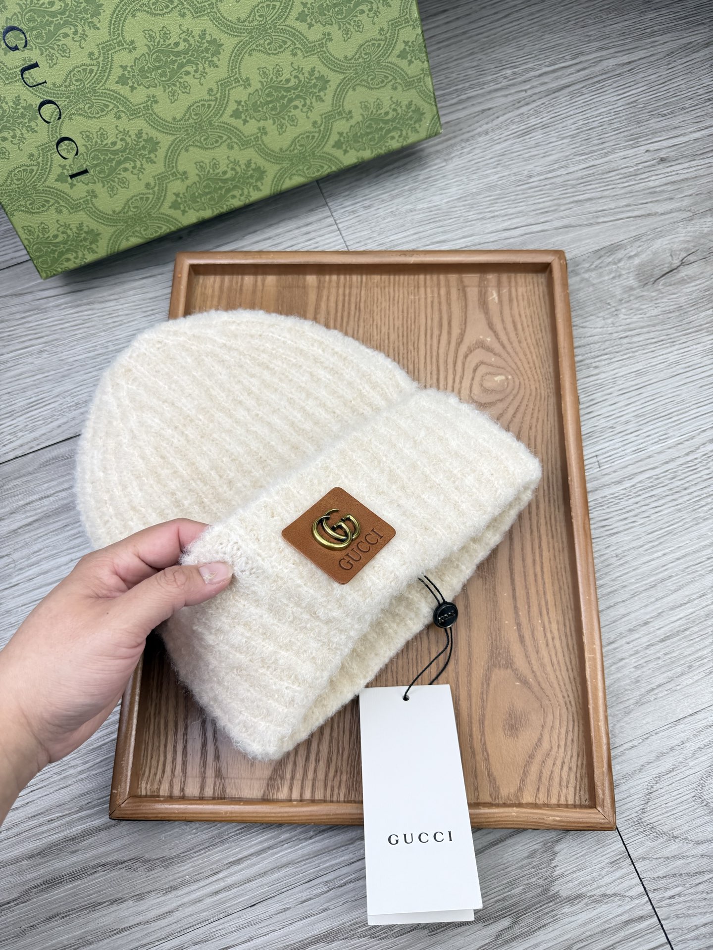 。G家。福利！【细毛线针织单帽】新款上架，特别实惠的一个系列帽子，面料：细毛线。密度紧致！毛线针织面料手