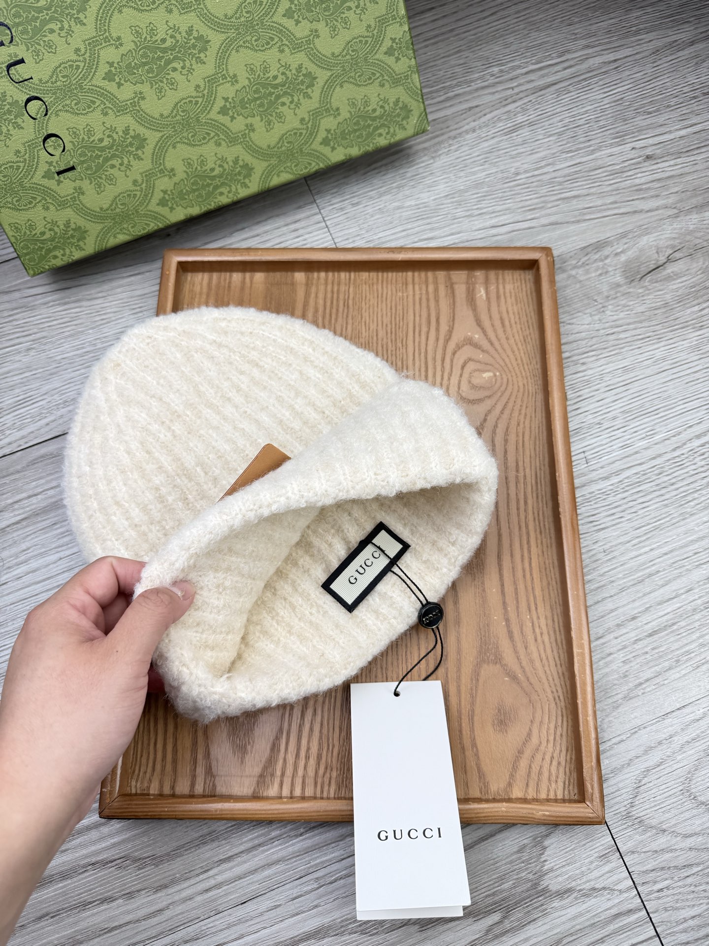 。G家。福利！【细毛线针织单帽】新款上架，特别实惠的一个系列帽子，面料：细毛线。密度紧致！毛线针织面料手