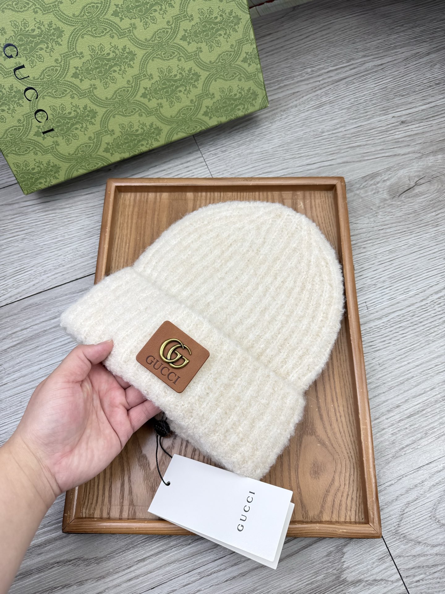 。G家。福利！【细毛线针织单帽】新款上架，特别实惠的一个系列帽子，面料：细毛线。密度紧致！毛线针织面料手