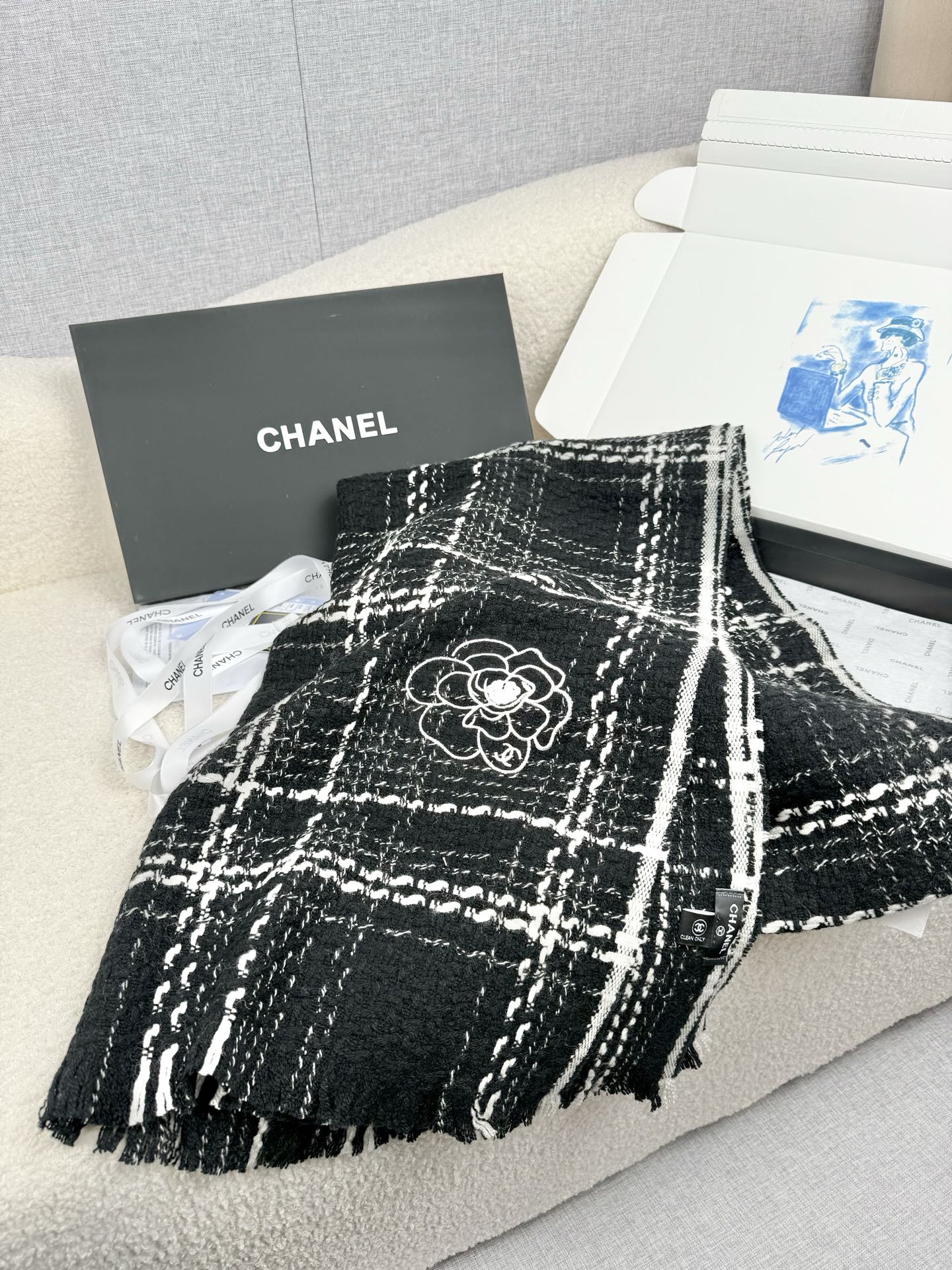 P。香家。【山茶花刺绣】Chanel英国订单！极品货色激动万分~最新秋冬款，编织风系列山羊绒披肩，SVIP重磅必收！Ch