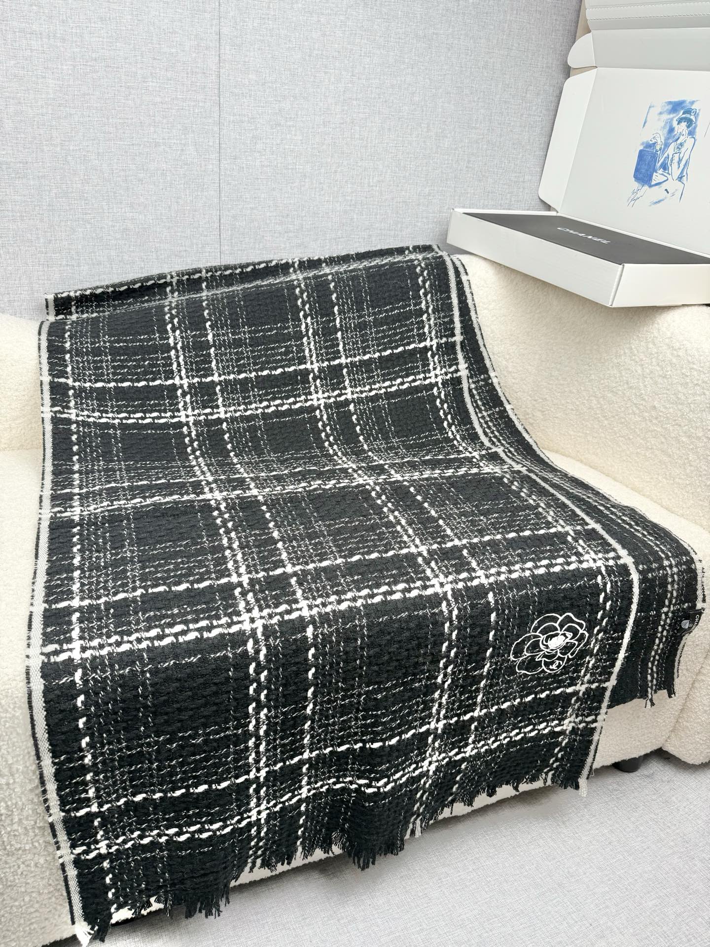 P。香家。【山茶花刺绣】Chanel英国订单！极品货色激动万分~最新秋冬款，编织风系列山羊绒披肩，SVIP重磅必收！Ch