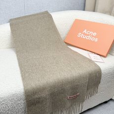 P。ACNE。【粉色新标-轻水波纹羊毛围巾】超级美!AC每年都不可不卖的款!也是年度最值百搭的款!真正ac流水线下来的订 P。ACNE。【粉色新标-轻水波纹羊毛围巾】超级美!AC每年都不可不卖的款!也是年度最值百搭的款!真正ac流水线下来的订