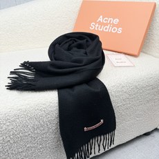 P。ACNE。【粉色新标-轻水波纹羊毛围巾】超级美!AC每年都不可不卖的款!也是年度最值百搭的款!真正ac流水线下来的订 P。ACNE。【粉色新标-轻水波纹羊毛围巾】超级美!AC每年都不可不卖的款!也是年度最值百搭的款!真正ac流水线下来的订