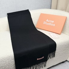 P。ACNE。【粉色新标-轻水波纹羊毛围巾】超级美!AC每年都不可不卖的款!也是年度最值百搭的款!真正ac流水线下来的订 P。ACNE。【粉色新标-轻水波纹羊毛围巾】超级美!AC每年都不可不卖的款!也是年度最值百搭的款!真正ac流水线下来的订
