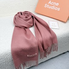 P。ACNE。【粉色新标-轻水波纹羊毛围巾】超级美!AC每年都不可不卖的款!也是年度最值百搭的款!真正ac流水线下来的订 P。ACNE。【粉色新标-轻水波纹羊毛围巾】超级美!AC每年都不可不卖的款!也是年度最值百搭的款!真正ac流水线下来的订