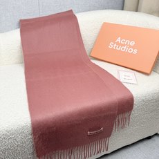 P。ACNE。【粉色新标-轻水波纹羊毛围巾】超级美!AC每年都不可不卖的款!也是年度最值百搭的款!真正ac流水线下来的订 P。ACNE。【粉色新标-轻水波纹羊毛围巾】超级美!AC每年都不可不卖的款!也是年度最值百搭的款!真正ac流水线下来的订