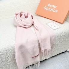 P。ACNE。【粉色新标-轻水波纹羊毛围巾】超级美!AC每年都不可不卖的款!也是年度最值百搭的款!真正ac流水线下来的订 P。ACNE。【粉色新标-轻水波纹羊毛围巾】超级美!AC每年都不可不卖的款!也是年度最值百搭的款!真正ac流水线下来的订