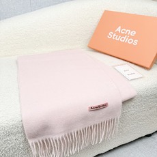 P。ACNE。【粉色新标-轻水波纹羊毛围巾】超级美!AC每年都不可不卖的款!也是年度最值百搭的款!真正ac流水线下来的订 P。ACNE。【粉色新标-轻水波纹羊毛围巾】超级美!AC每年都不可不卖的款!也是年度最值百搭的款!真正ac流水线下来的订