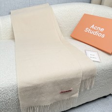 P。ACNE。【粉色新标-轻水波纹羊毛围巾】超级美!AC每年都不可不卖的款!也是年度最值百搭的款!真正ac流水线下来的订 P。ACNE。【粉色新标-轻水波纹羊毛围巾】超级美!AC每年都不可不卖的款!也是年度最值百搭的款!真正ac流水线下来的订