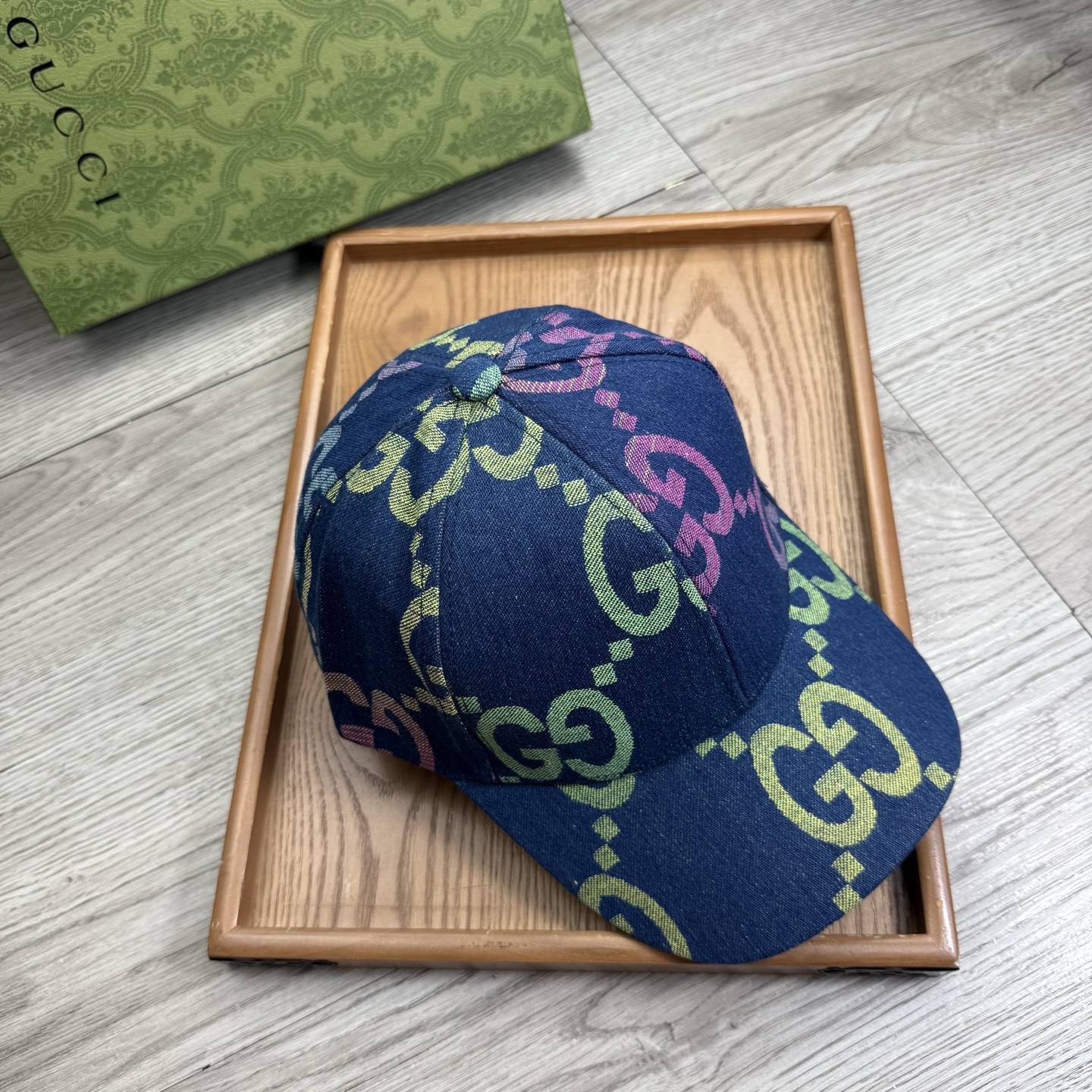 。G家。【配防尘袋】新品棒球帽！材质：纯棉！透气性好！春天挡风，夏天防晒必备单品！颜色大气！款式新颖别致