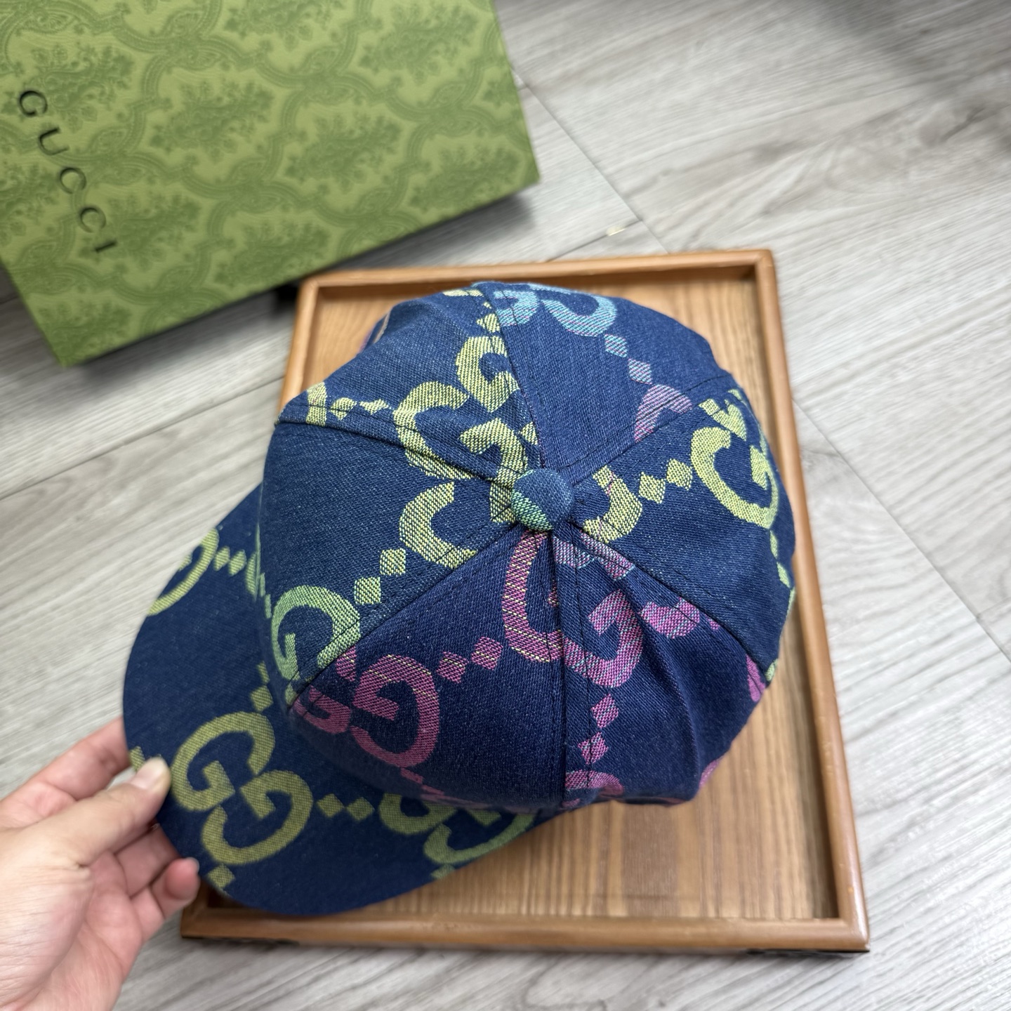 。G家。【配防尘袋】新品棒球帽！材质：纯棉！透气性好！春天挡风，夏天防晒必备单品！颜色大气！款式新颖别致