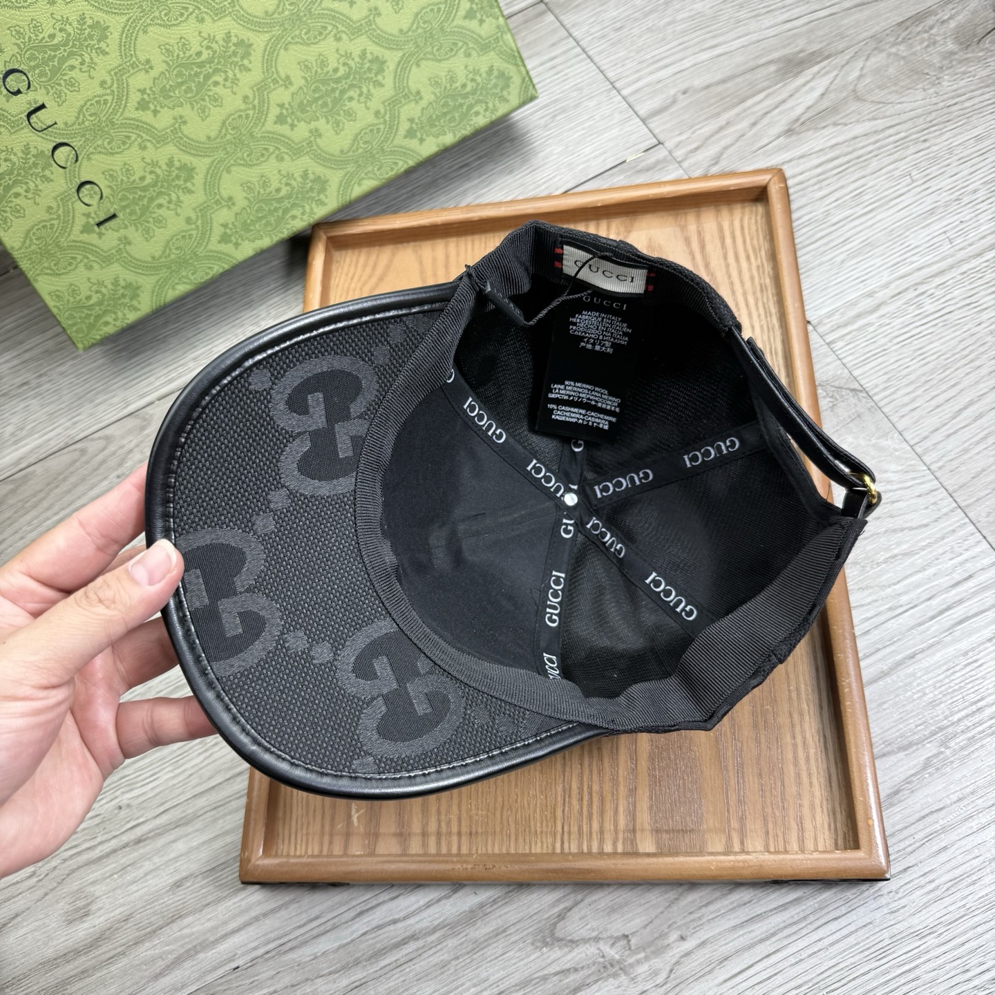 。G家。【配防尘袋】新品棒球帽！材质：纯棉！透气性好！春天挡风，夏天防晒必备单品！颜色大气！款式新颖别致