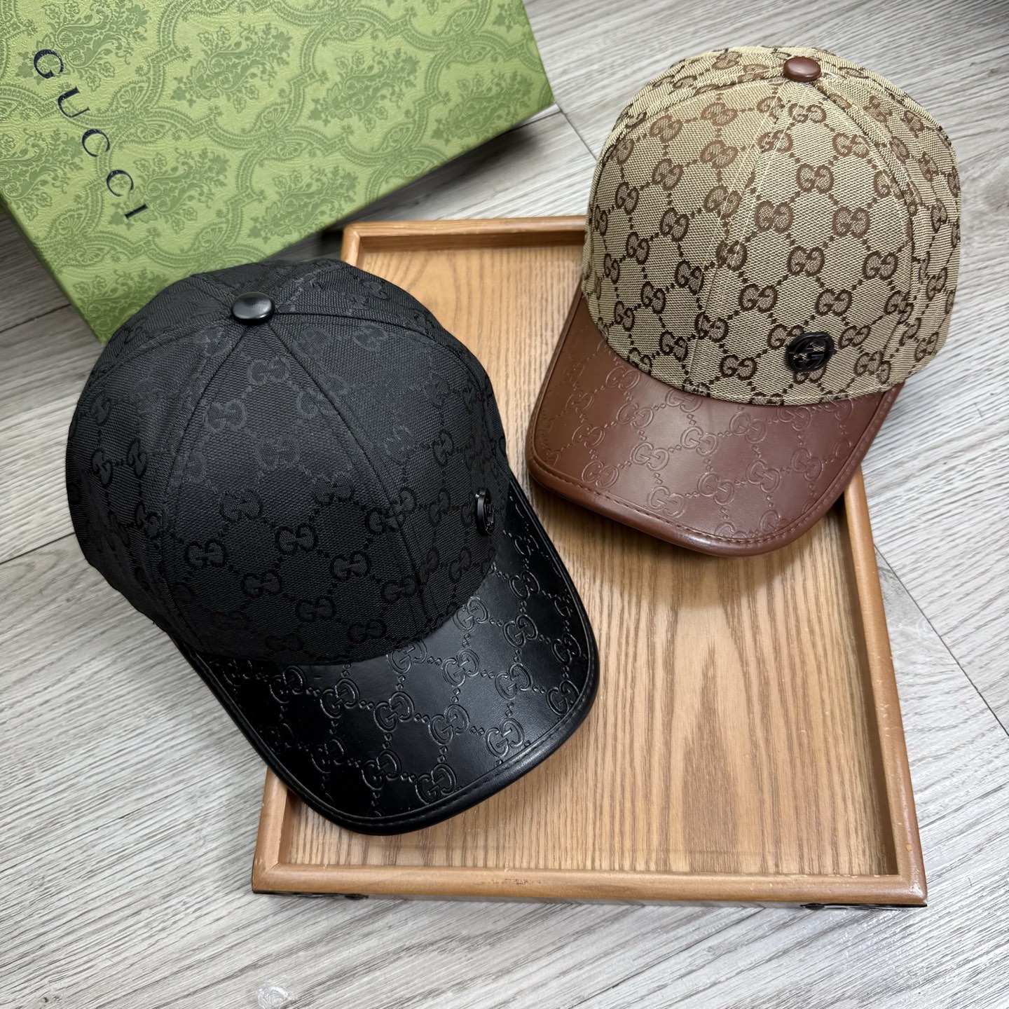 。G家。【配防尘袋】新品棒球帽！材质：纯棉！透气性好！春天挡风，夏天防晒必备单品！颜色大气！款式新颖别致
