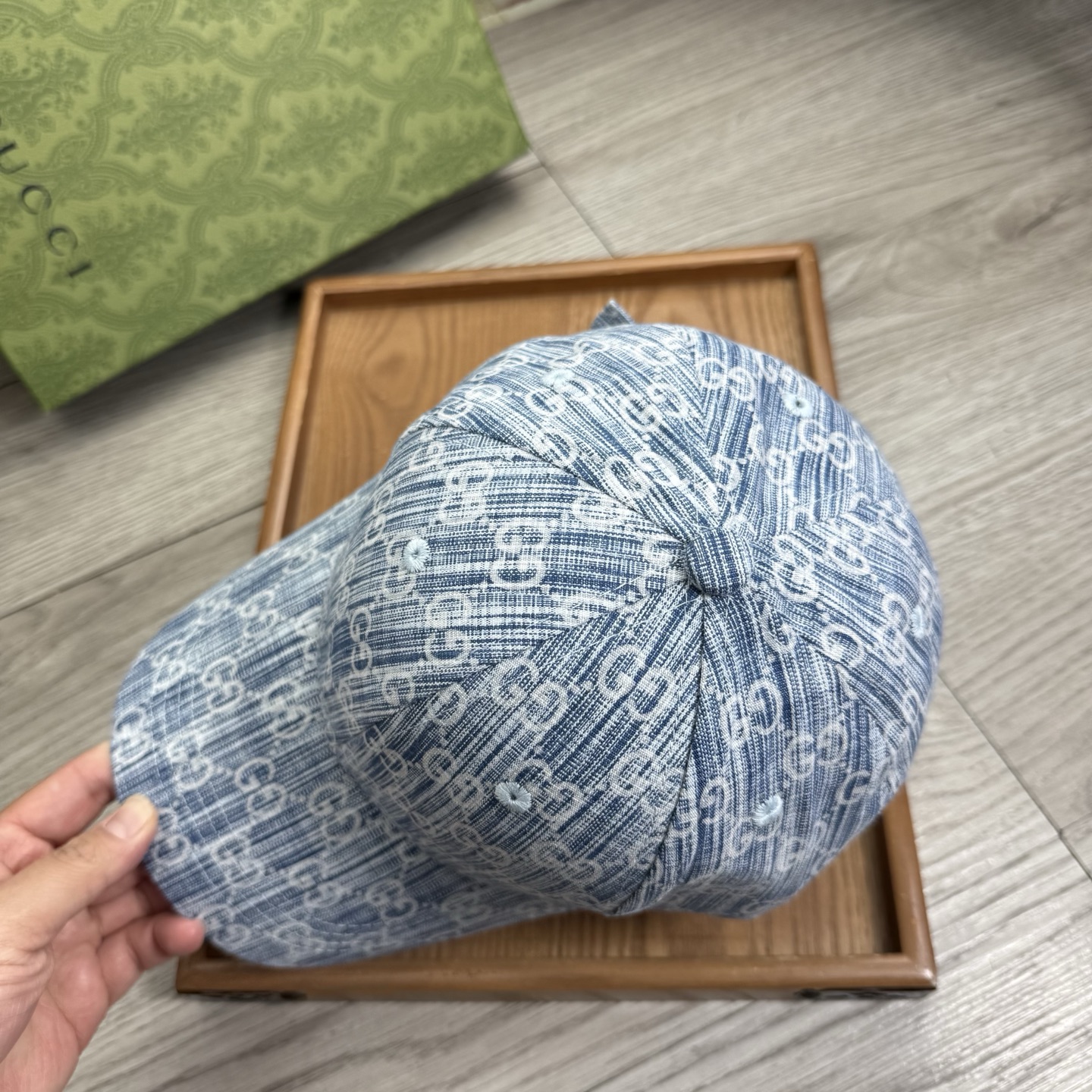 。G家。【配防尘袋】新品棒球帽！材质：纯棉！透气性好！春天挡风，夏天防晒必备单品！颜色大气！款式新颖别致