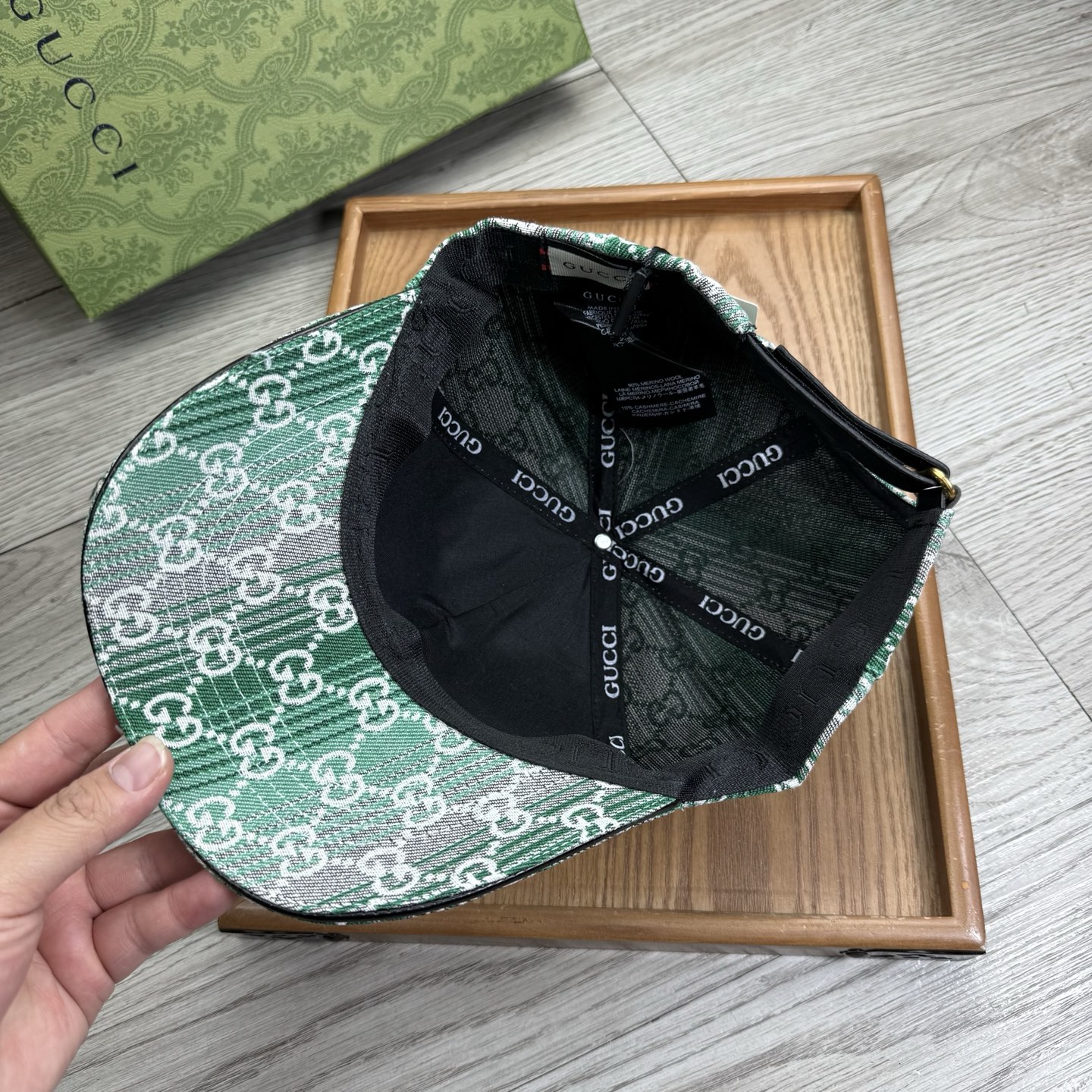 。G家。【配防尘袋】新品棒球帽！材质：纯棉！透气性好！春天挡风，夏天防晒必备单品！颜色大气！款式新颖别致