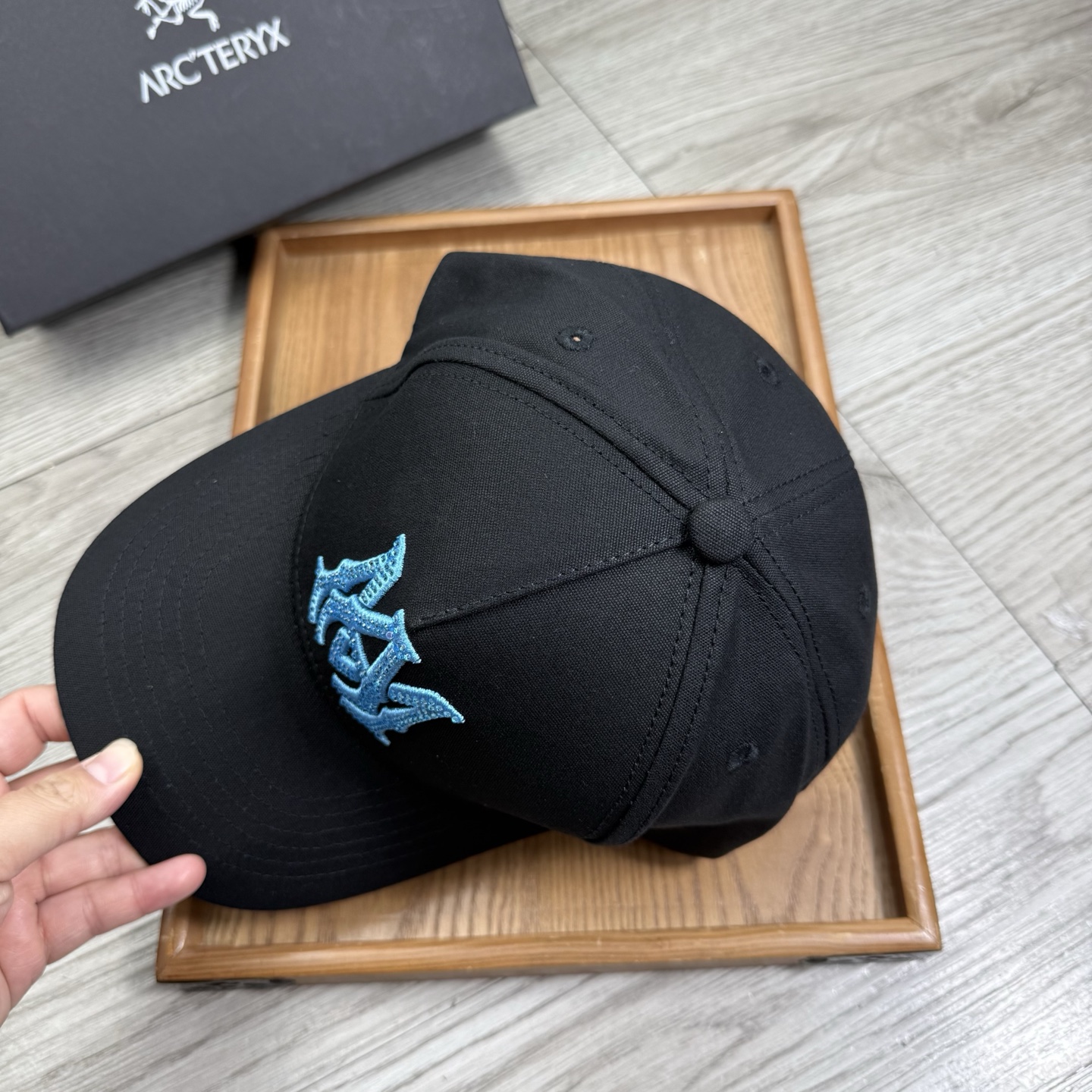 。AMIRI。【配防尘袋】新品棒球帽！材质：纯棉！透气性好！春天挡风，夏天防晒必备单品！颜色大气！款式新