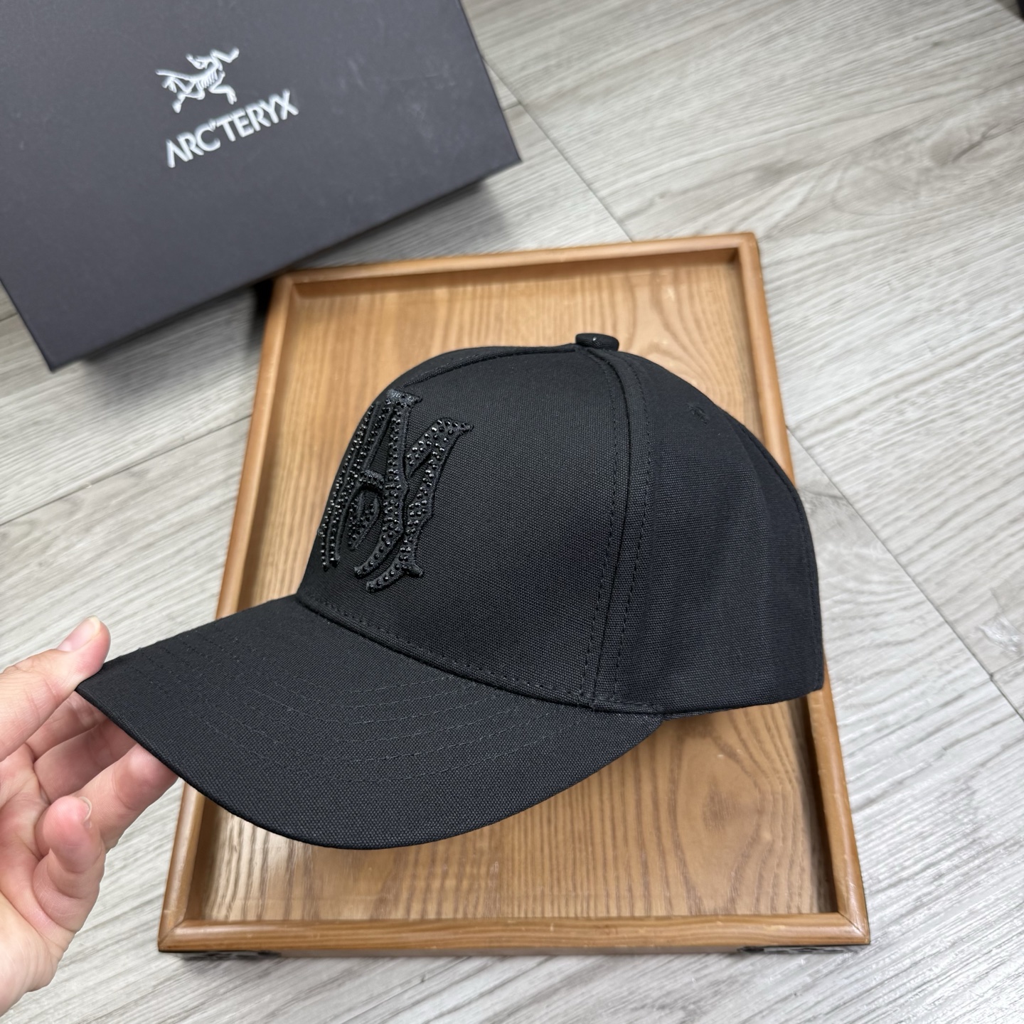 。AMIRI。【配防尘袋】新品棒球帽！材质：纯棉！透气性好！春天挡风，夏天防晒必备单品！颜色大气！款式新