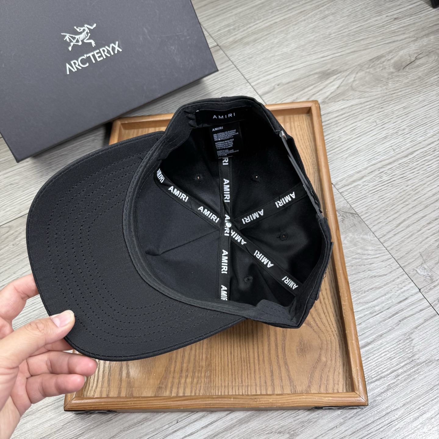 。AMIRI。【配防尘袋】新品棒球帽！材质：纯棉！透气性好！春天挡风，夏天防晒必备单品！颜色大气！款式新