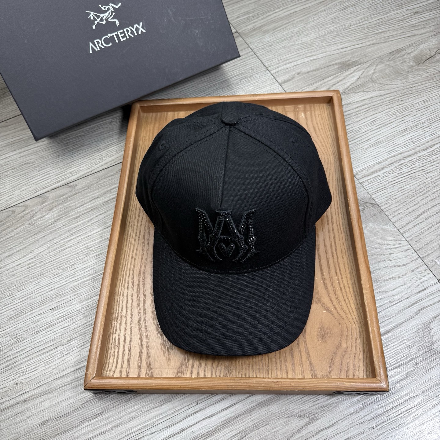 。AMIRI。【配防尘袋】新品棒球帽！材质：纯棉！透气性好！春天挡风，夏天防晒必备单品！颜色大气！款式新