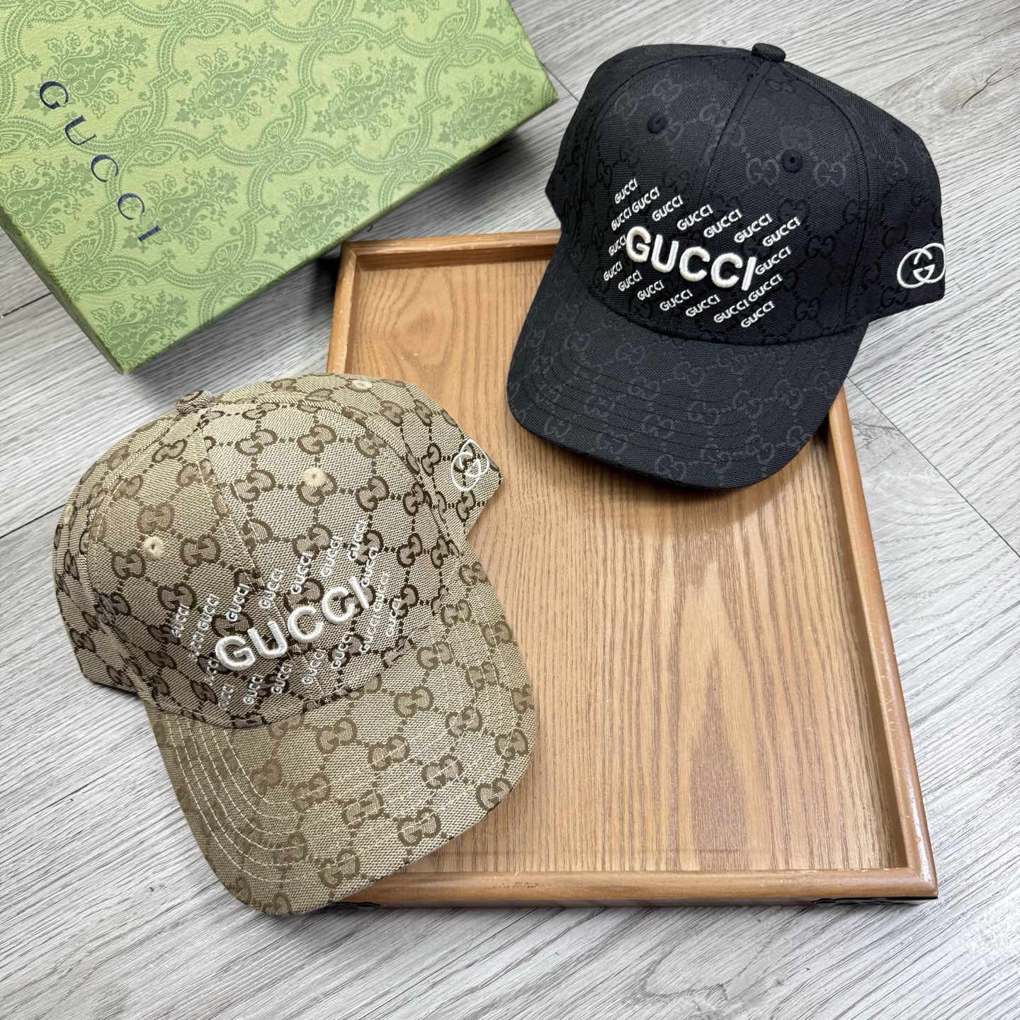 。G家。【配防尘袋】新品棒球帽！材质：纯棉！透气性好！春天挡风，夏天防晒必备单品！颜色大气！款式新颖别致