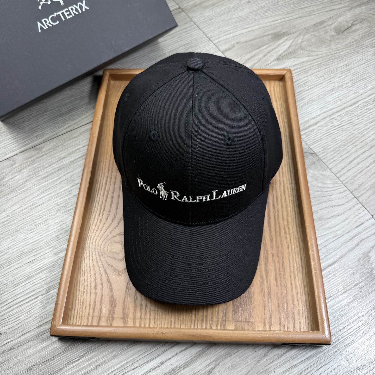 。POLO。【配防尘袋】新品棒球帽！材质：纯棉！透气性好！春天挡风，夏天防晒必备单品！颜色大气！款式新颖