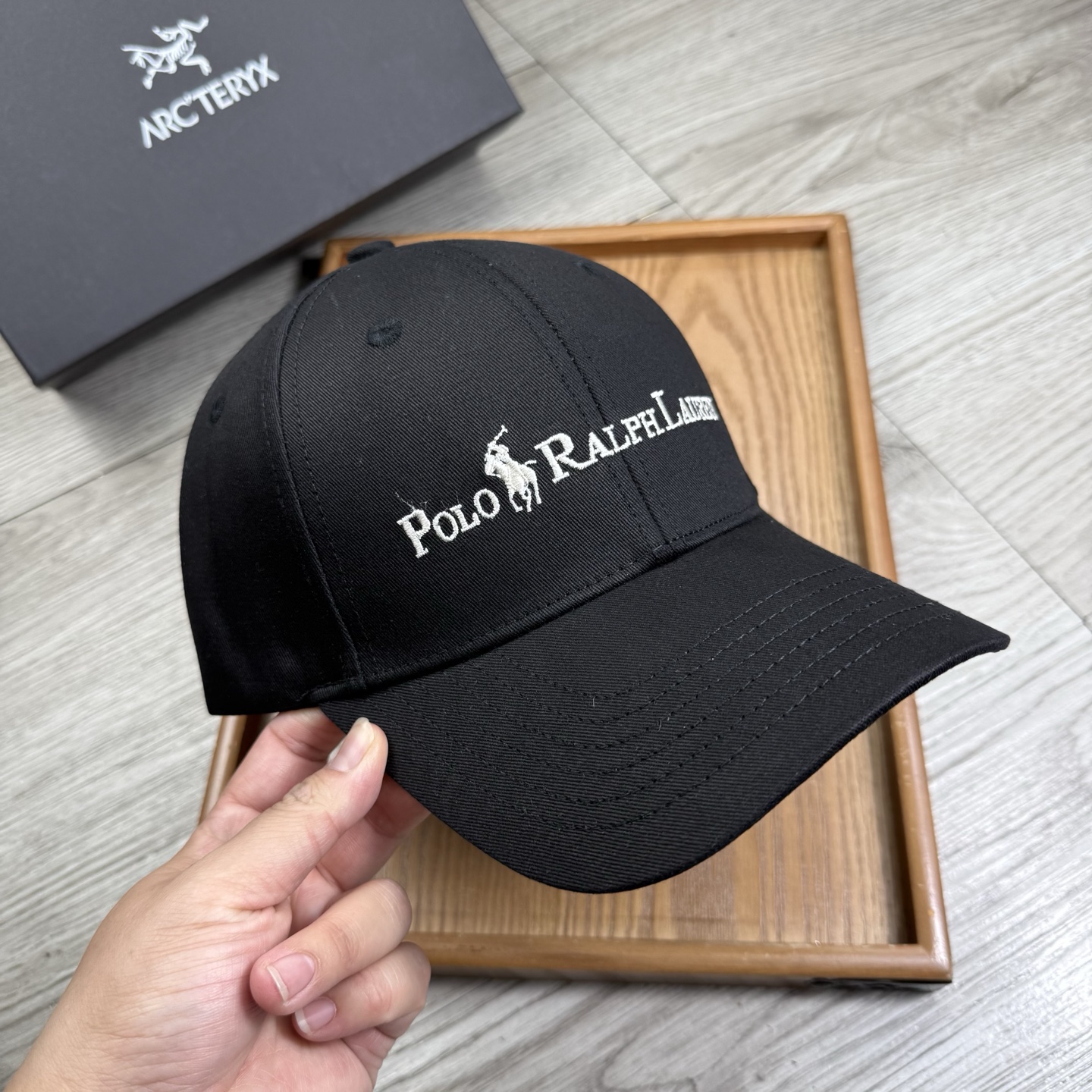。POLO。【配防尘袋】新品棒球帽！材质：纯棉！透气性好！春天挡风，夏天防晒必备单品！颜色大气！款式新颖