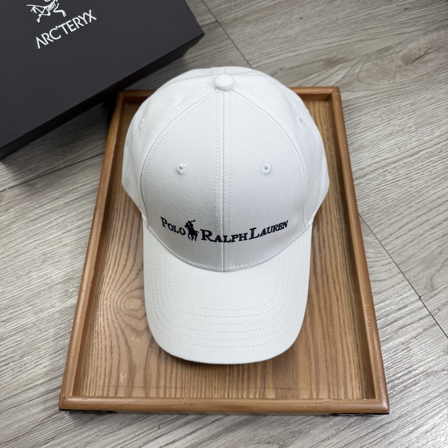 。POLO。【配防尘袋】新品棒球帽！材质：纯棉！透气性好！春天挡风，夏天防晒必备单品！颜色大气！款式新颖