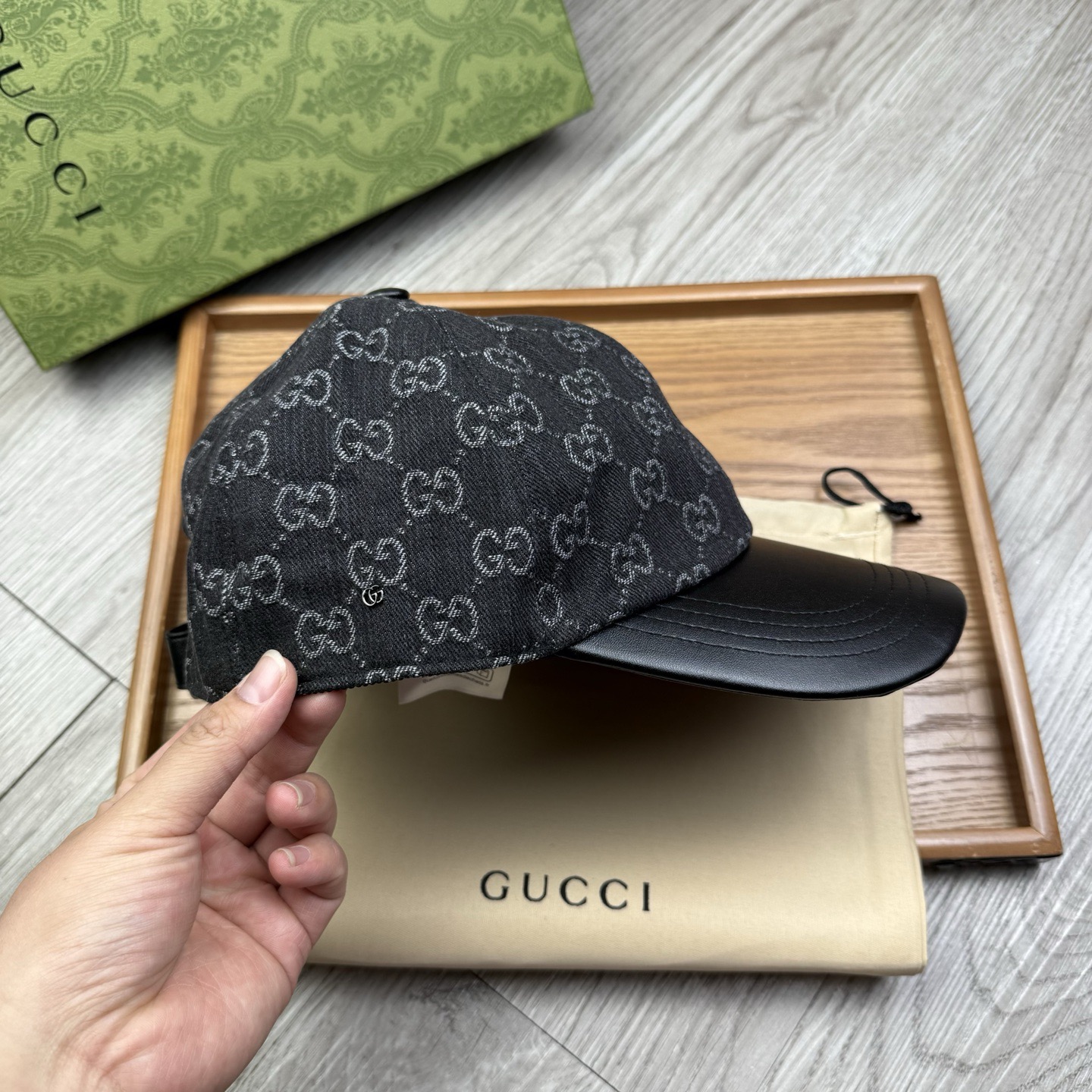 🌹。G家。【1:1开模定制棒球帽】原版内里原版标！带原版编码！专柜最新款！原厂布料！细节堪称完美，原厂品