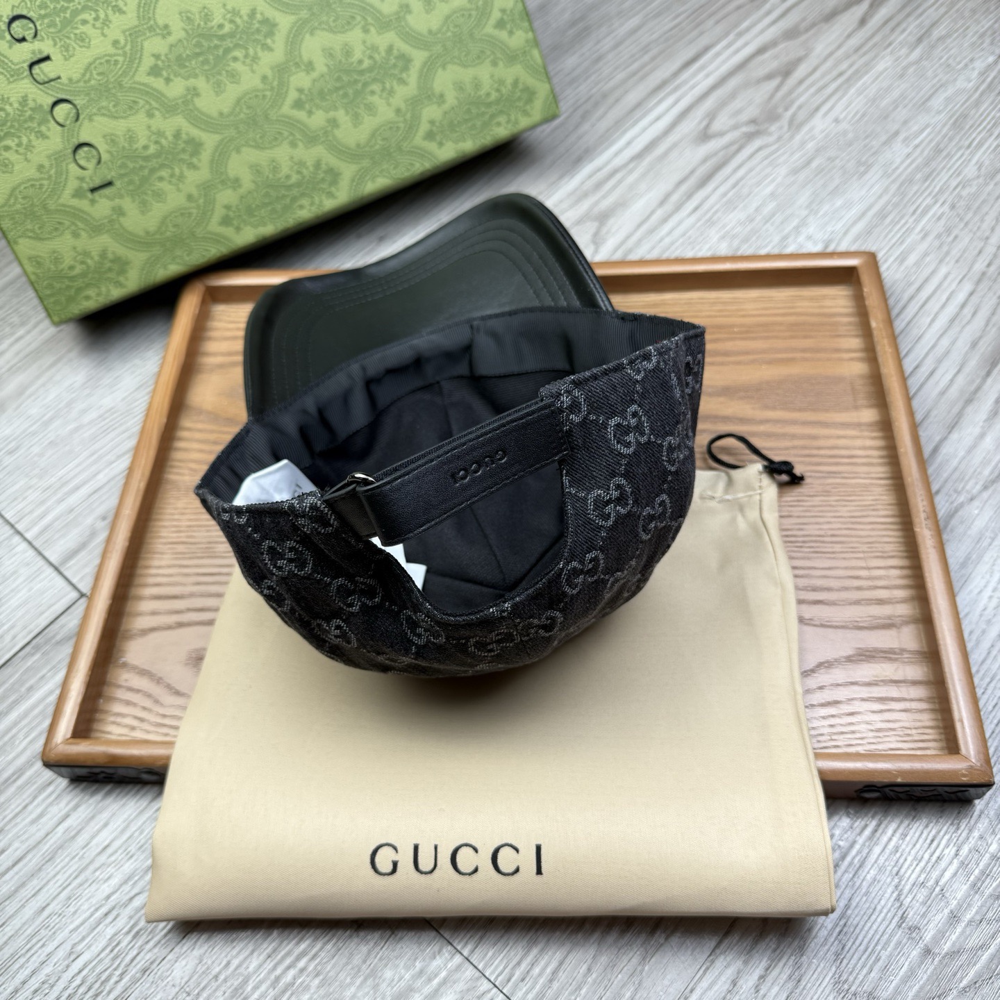 🌹。G家。【1:1开模定制棒球帽】原版内里原版标！带原版编码！专柜最新款！原厂布料！细节堪称完美，原厂品