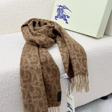 🆕 P🆕 。B家。 【男士女士商务羊绒围巾】怒赞自留,难得的高端男女款!家属福利!L非常正的商务围巾~面料大爱,非常柔软 🆕 P🆕 。B家。 【男士女士商务羊绒围巾】怒赞自留,难得的高端男女款!家属福利!L非常正的商务围巾~面料大爱,非常柔软