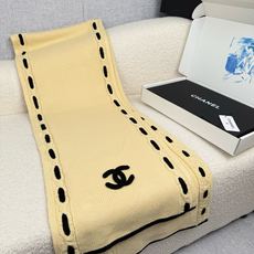 🆕 P🆕 。C家。【▪小香难得一见的针织单品,温柔配色,超级迷恋❗️气质低调恬静又不失优雅❗️】重点推荐❗️一秒心动啊! 🆕 P🆕 。C家。【▪小香难得一见的针织单品,温柔配色,超级迷恋❗️气质低调恬静又不失优雅❗️】重点推荐❗️一秒心动啊!